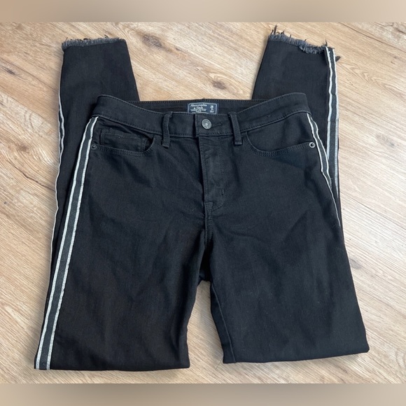 Abercrombie & Fitch Harper Low Rise Ankle 26/2R - Picture 3 of 8